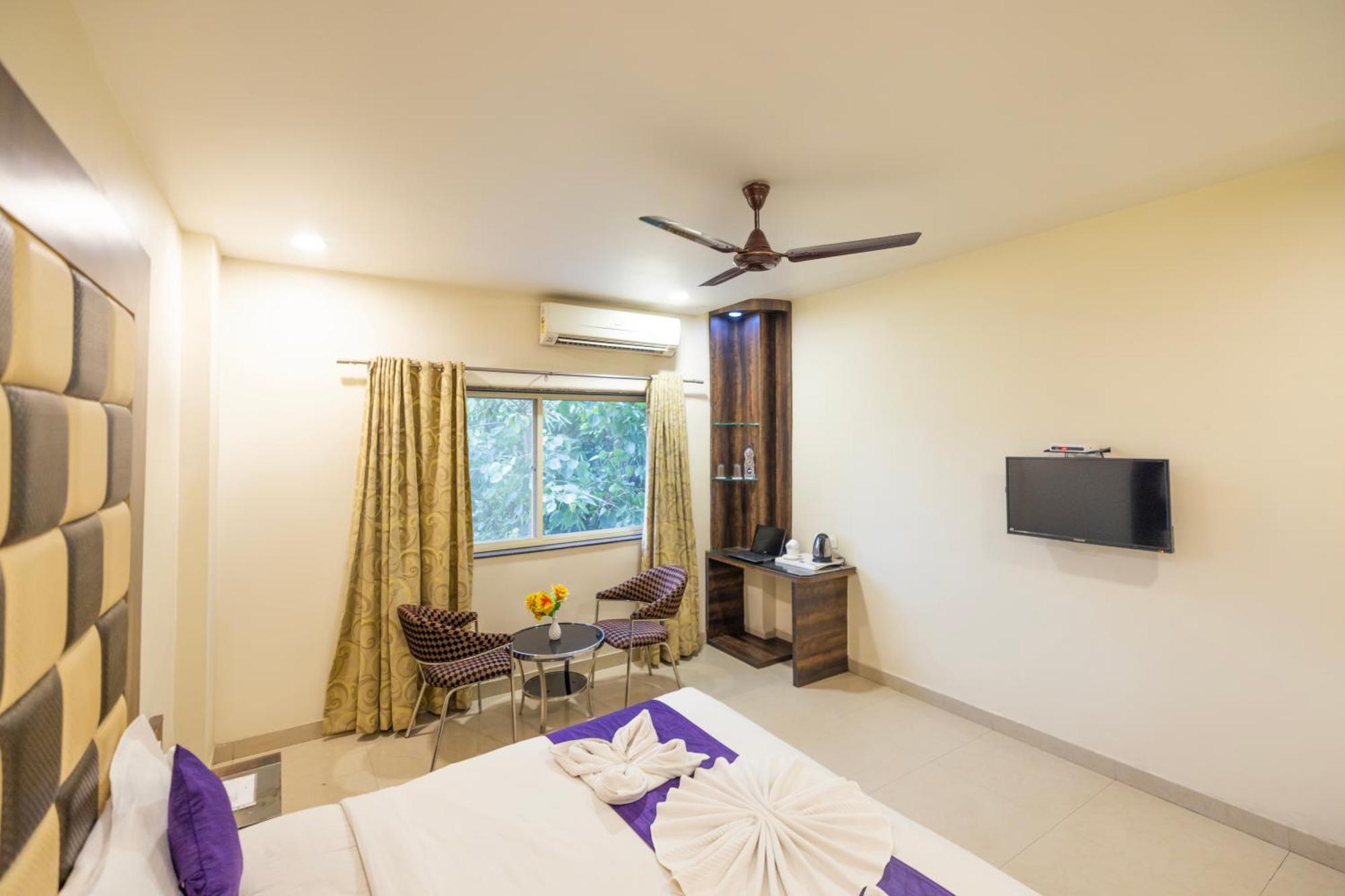 Sheetal International Hotel Raipur  Exterior photo
